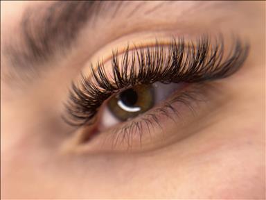 سالن زیبایی سالن زیبایی تیلا  در  قم