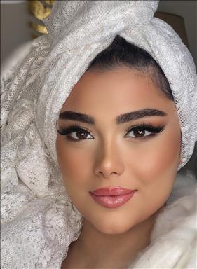 سالن زیبایی زیبایی قصر عروس آناهید  در  رشت