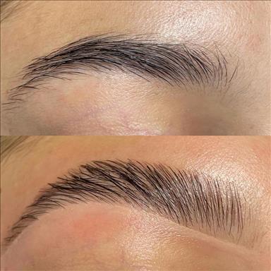 سالن زیبایی سالن زیبایی آیولایت  در  مشهد