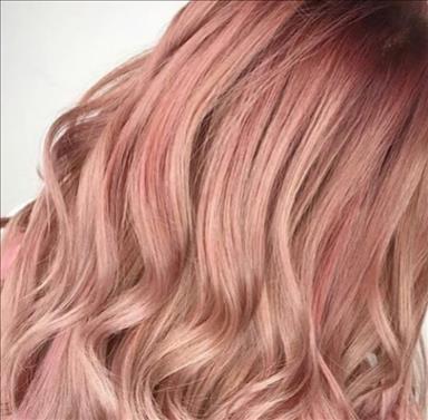 سالن زیبایی سالن زیبایی مژگان  در  اصفهان