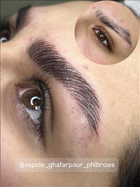 سالن زیبایی سالن زیبایی عروس ماه پیشونی  در  اصفهان