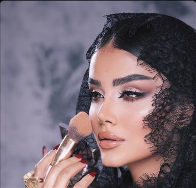 سالن زیبایی سالن زیبایی عروس ماه پیشونی  در  اصفهان