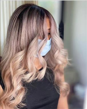 سالن زیبایی رنگ و لایت شانا  در  مشهد