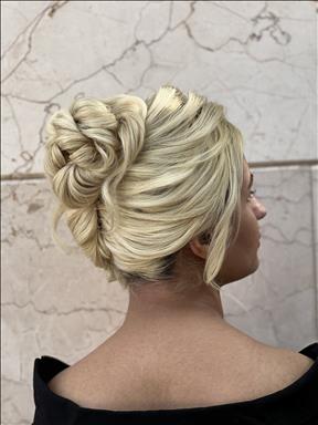 سالن زیبایی سالن زیبایی اندیشه  در  اندیشه