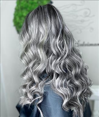 سالن زیبایی زیبایی سحر سلیمانی (تی تیش)  در  مشهد