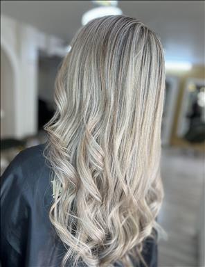 سالن زیبایی زیبایی سحر سلیمانی (تی تیش)  در  مشهد