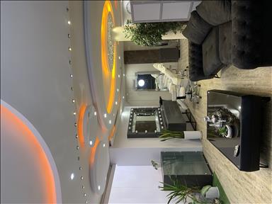 سالن زیبایی آکادمی کادوس   در  اصفهان