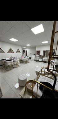 سالن زیبایی سالن زیبایی آرسانا   در  تهران